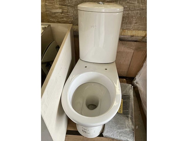 Toilet en handenwassers - afbeelding 12 van  18