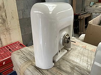 Toilet en handenwassers - afbeelding 17 van  18