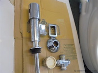 Toilet - afbeelding 2 van  2