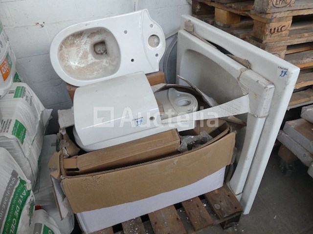 Toiletpotten en douchebaden - afbeelding 1 van  6