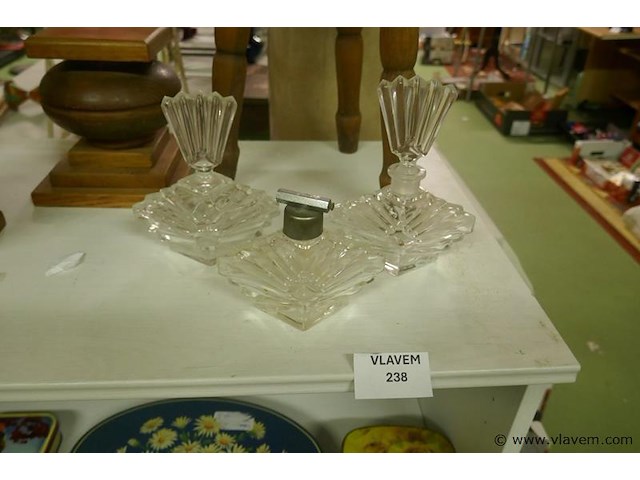 Toiletset in glas - afbeelding 1 van  1