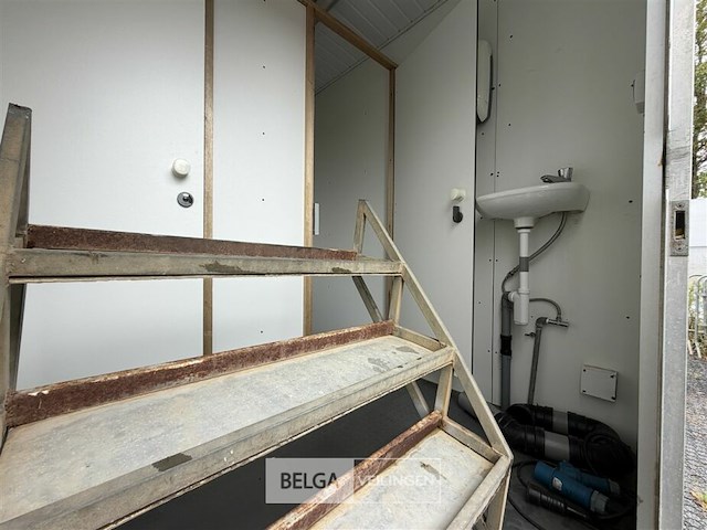 Toiletwagen - afbeelding 4 van  14