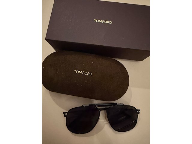 Tom ford zonnebril - afbeelding 3 van  5