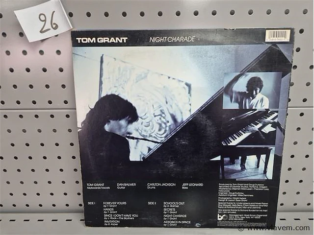 Tom grant - afbeelding 2 van  2