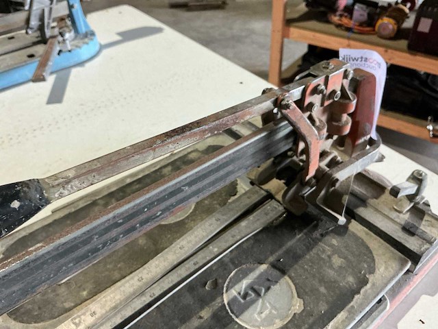 Tomecanic tegelsnijder - afbeelding 3 van  3