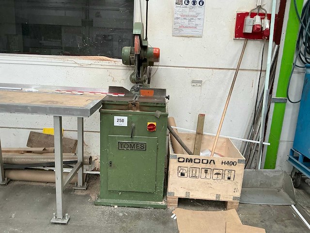 Tomes afkortcirkelzaagmachine - afbeelding 1 van  7