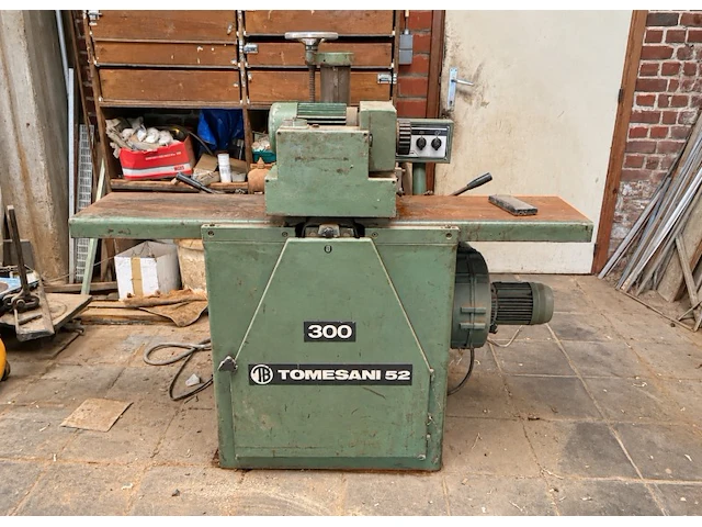 Tomesani tb 52 ondercontact bandschuurmachine - afbeelding 2 van  8