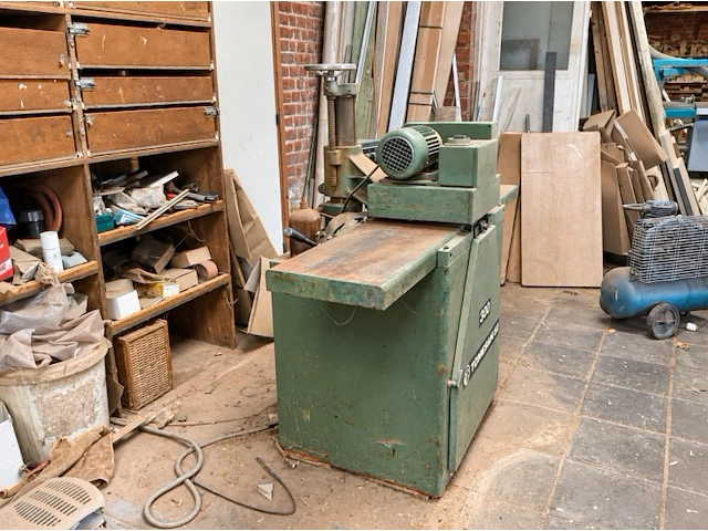 Tomesani tb 52 ondercontact bandschuurmachine - afbeelding 3 van  8