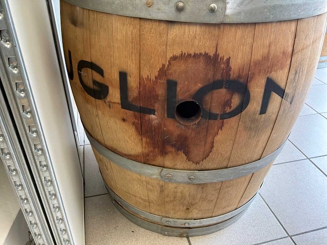 Ton met glazen bovenblad - afbeelding 3 van  5