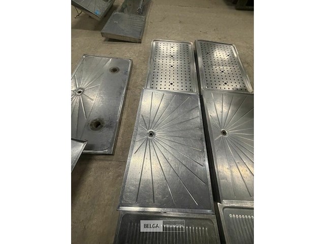 Tooglood met dubbele spoelbak - afbeelding 3 van  3