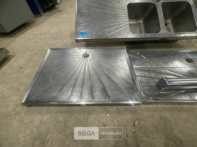 Tooglood met dubbele spoelbak - afbeelding 2 van  3