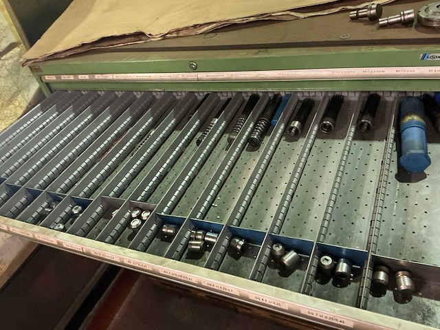 Tools voor ponsmachine - afbeelding 2 van  8