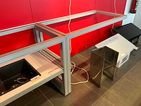 Toonzaal meubels/frames (8x) - afbeelding 6 van  9