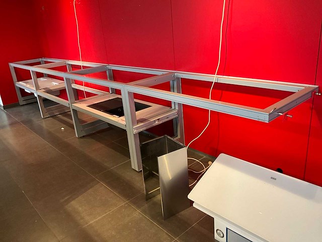 Toonzaal meubels/frames (8x) - afbeelding 7 van  9