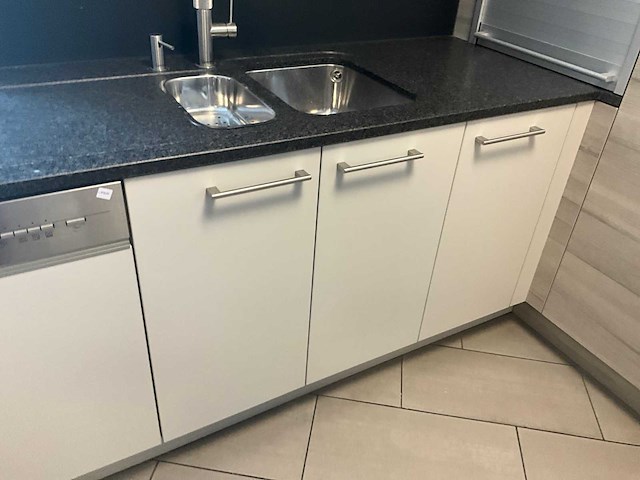 Toonzaalkeuken cosi - afbeelding 13 van  31