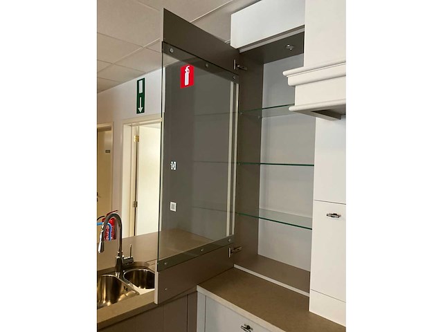 Toonzaalkeuken dulsao mdf - afbeelding 10 van  39