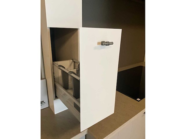 Toonzaalkeuken dulsao mdf - afbeelding 12 van  39