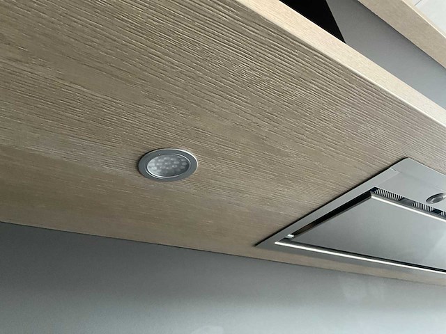 Toonzaalkeuken fenix/vanca - afbeelding 8 van  25