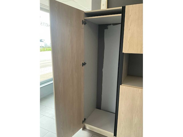 Toonzaalkeuken fenix/vanca - afbeelding 17 van  25