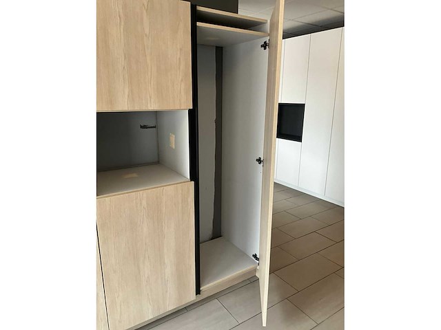 Toonzaalkeuken fenix/vanca - afbeelding 18 van  25