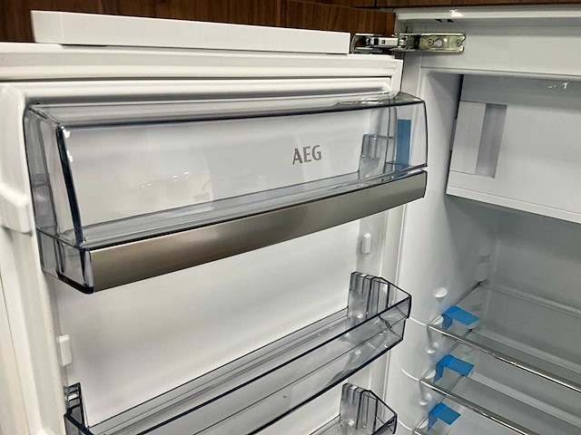 Toonzaalkeuken piot kunststof notelaar - afbeelding 7 van  77