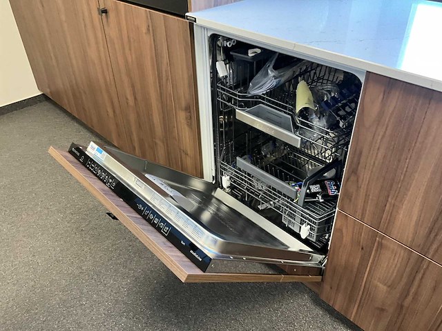 Toonzaalkeuken piot kunststof notelaar - afbeelding 34 van  77