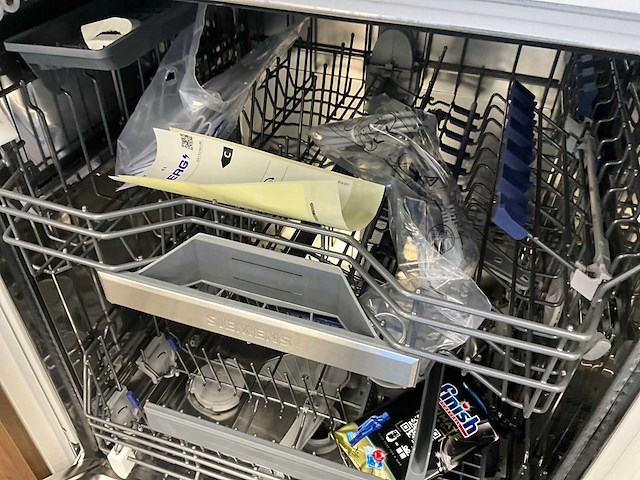 Toonzaalkeuken piot kunststof notelaar - afbeelding 38 van  77