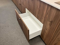 Toonzaalkeuken piot kunststof notelaar - afbeelding 41 van  77