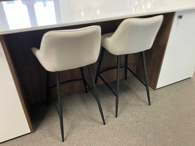 Toonzaalkeuken piot kunststof notelaar - afbeelding 70 van  77