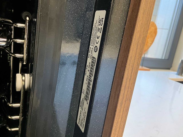 Toonzaalkeuken piot kunststof notelaar - afbeelding 77 van  77