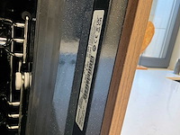 Toonzaalkeuken piot kunststof notelaar - afbeelding 77 van  77