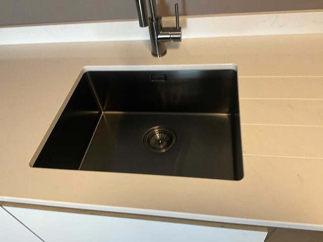 Toonzaalkeuken piot kunststof notelaar - afbeelding 7 van  34