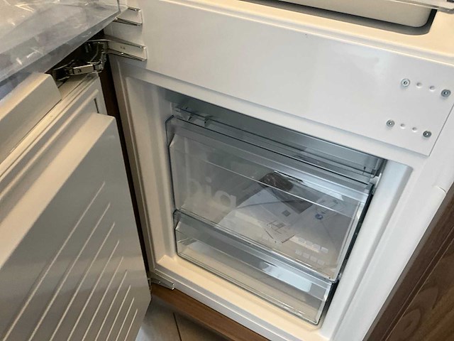 Toonzaalkeuken piot kunststof notelaar - afbeelding 22 van  34