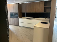 Toonzaalkeuken piot kunststof notelaar - afbeelding 29 van  34