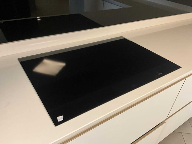 Toonzaalkeuken piot kunststof notelaar - afbeelding 34 van  34