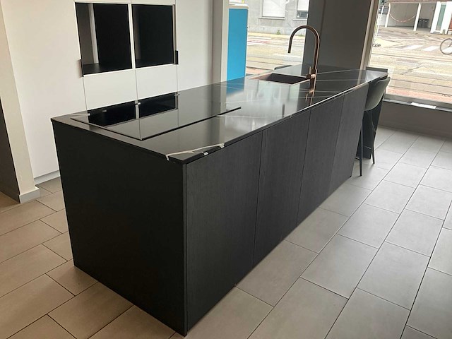 Toonzaalkeuken piot - afbeelding 10 van  37