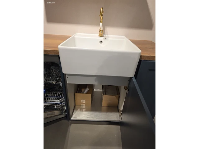Toonzaalkeuken vanden borre kitchen adige - afbeelding 16 van  39