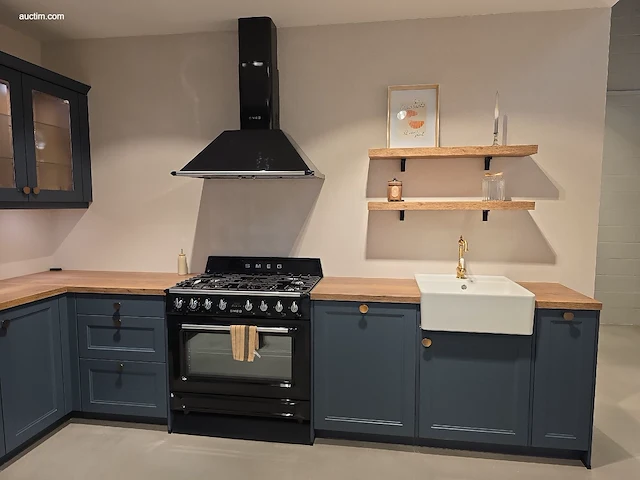 Toonzaalkeuken vanden borre kitchen adige - afbeelding 23 van  39