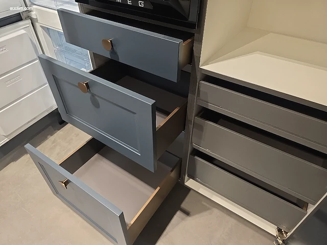 Toonzaalkeuken vanden borre kitchen adige - afbeelding 39 van  39