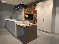 Toonzaalkeuken vanden borre kitchen lima - afbeelding 23 van  35