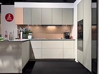 Toonzaalkeuken vanden borre kitchen luxa... - afbeelding 9 van  11
