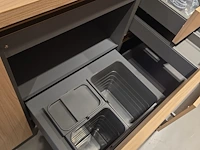 Toonzaalkeuken vanden borre kitchen yula - afbeelding 9 van  41