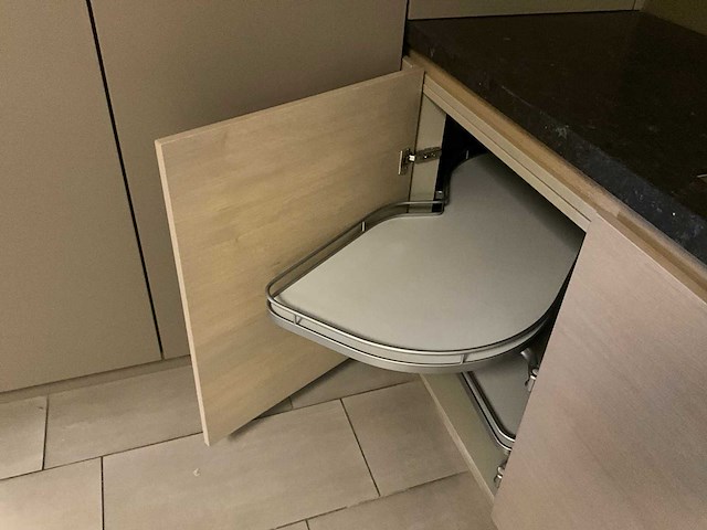 Toonzaalkeuken vivalto + volluto - afbeelding 10 van  24