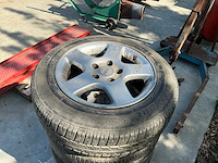 Toora velg met band (4x) - afbeelding 1 van  5