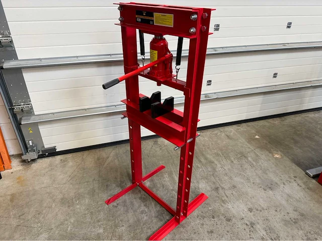 Top gear werkplaatspers 20 ton / hydraulische werkplaatspers - afbeelding 7 van  15