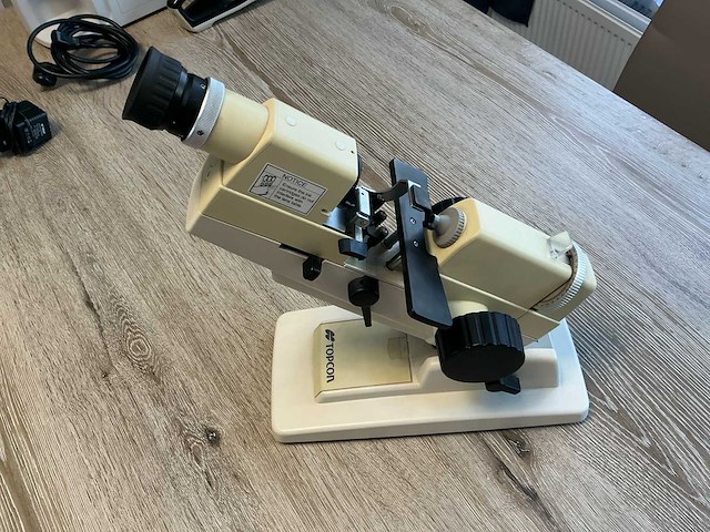 Topcon lensmeter optiek - afbeelding 2 van  4