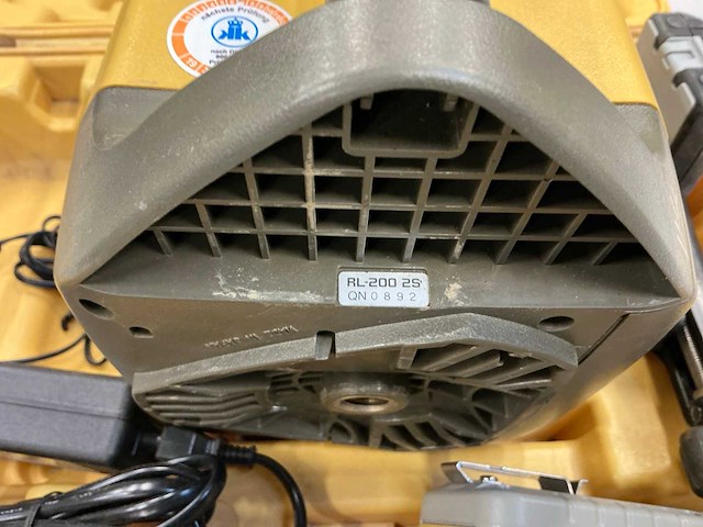 Topcon rl-200 2s bouwlaser - afbeelding 8 van  11