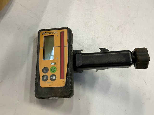 Topcon rl-200 2s bouwlaser - afbeelding 10 van  11