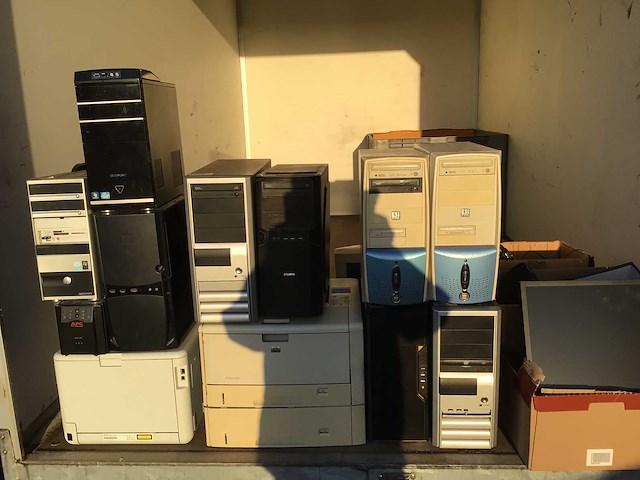 Torencomputer - afbeelding 1 van  10