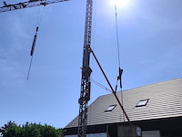Torenkraan 16 m lang en 14 m hoog, mortelbak, pallethaak en wielenstel. bevindt zich te lommel, afbraak voor eigen rekening. bezichtiging en afhaling op afspraak. (6) - afbeelding 16 van  25